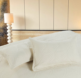 Edredón Bordado Superior Hojas Árabes