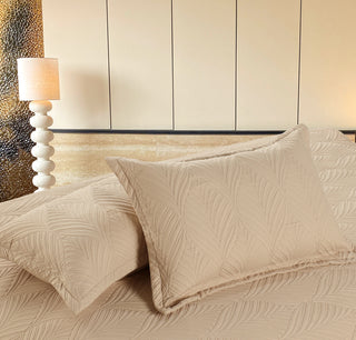 Edredón Bordado Superior Hojas Árabes