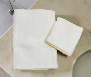 Toalla Premium 100% Algodón  650 Gr