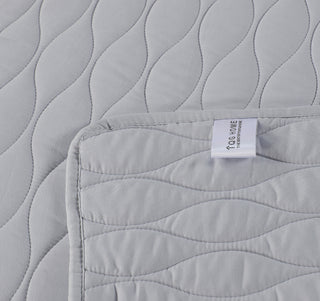 Edredón Bordado Superior Ondas Nórdico