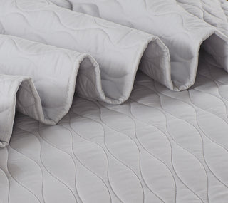 Edredón Bordado Superior Ondas Nórdico